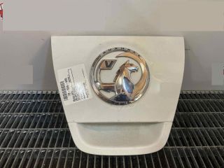 bontott OPEL ASTRA J Csomagtérajtó Kilincs