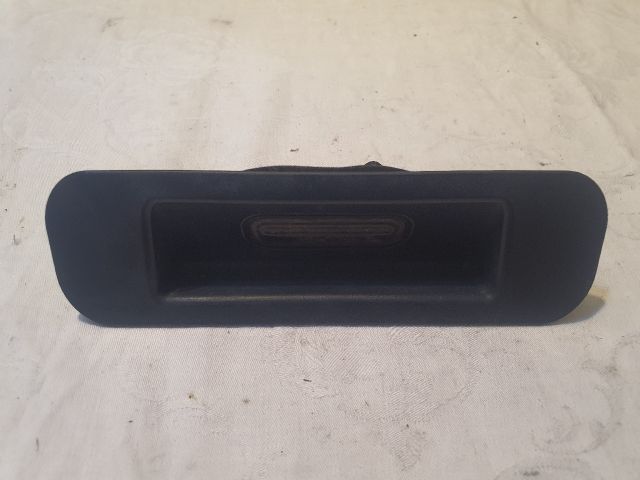 bontott OPEL ASTRA J Csomagtérajtó Kilincs