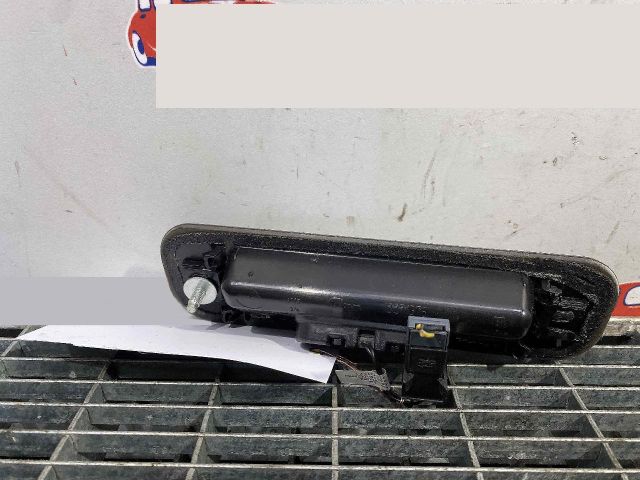 bontott OPEL ASTRA J Csomagtérajtó Kilincs