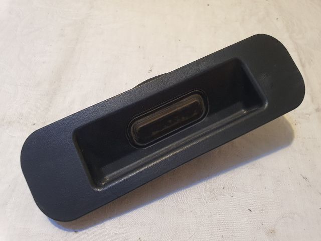 bontott OPEL ASTRA J Csomagtérajtó Kilincs