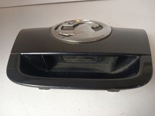 bontott OPEL ASTRA J Csomagtérajtó Kilincs