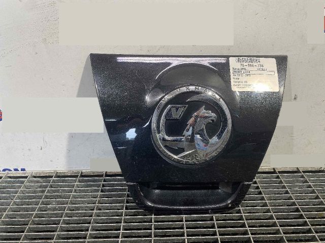 bontott OPEL ASTRA J Csomagtérajtó Kilincs