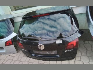 bontott OPEL ASTRA J Csomagtérajtó (Részeivel)