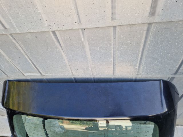 bontott OPEL ASTRA J Csomagtérajtó (Részeivel)