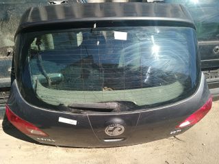 bontott OPEL ASTRA J Csomagtérajtó (Részeivel)