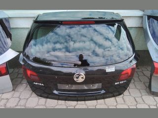 bontott OPEL ASTRA J Csomagtérajtó (Részeivel)