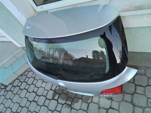 bontott OPEL ASTRA J Csomagtérajtó (Részeivel)