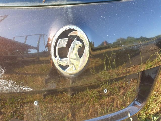 bontott OPEL ASTRA J Csomagtérajtó (Részeivel)