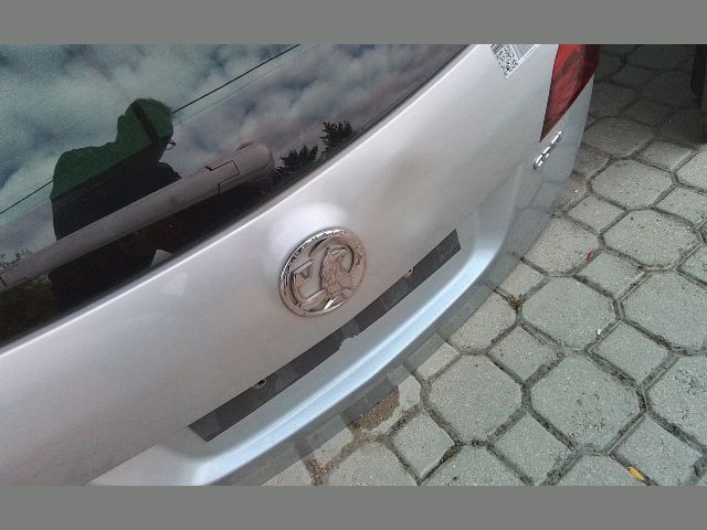 bontott OPEL ASTRA J Csomagtérajtó (Részeivel)