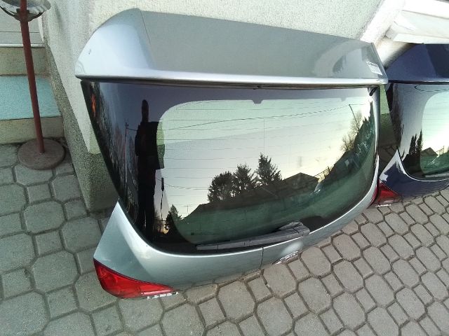 bontott OPEL ASTRA J Csomagtérajtó (Részeivel)