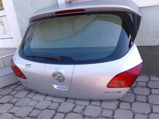 bontott OPEL ASTRA J Csomagtérajtó (Részeivel)