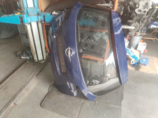 bontott OPEL ASTRA J Csomagtérajtó (Üres lemez)
