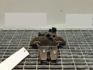 bontott OPEL ASTRA J Csomagtérajtó Ütköző