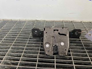 bontott OPEL ASTRA J Csomagtérajtó Ütköző