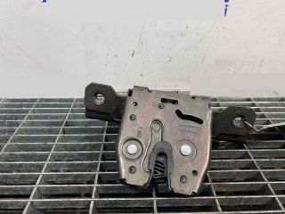 bontott OPEL ASTRA J Csomagtérajtó Ütköző