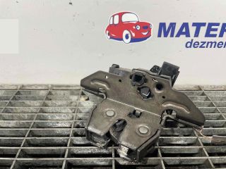 bontott OPEL ASTRA J Csomagtérajtó Ütköző