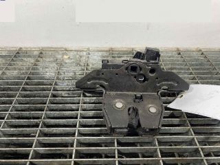 bontott OPEL ASTRA J Csomagtérajtó Ütköző