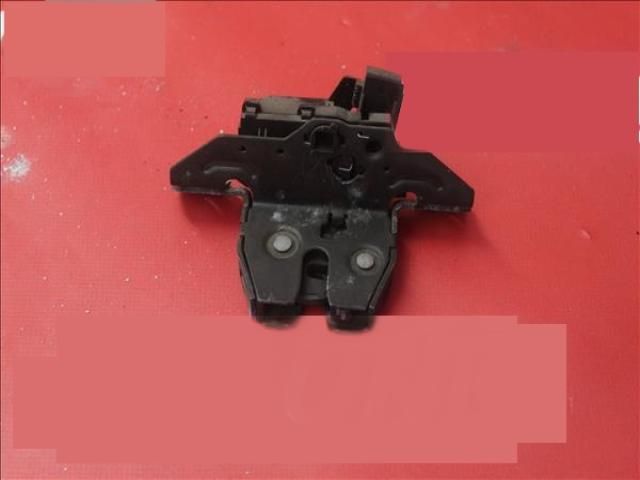 bontott OPEL ASTRA J Csomagtérajtó Zárszerkezet