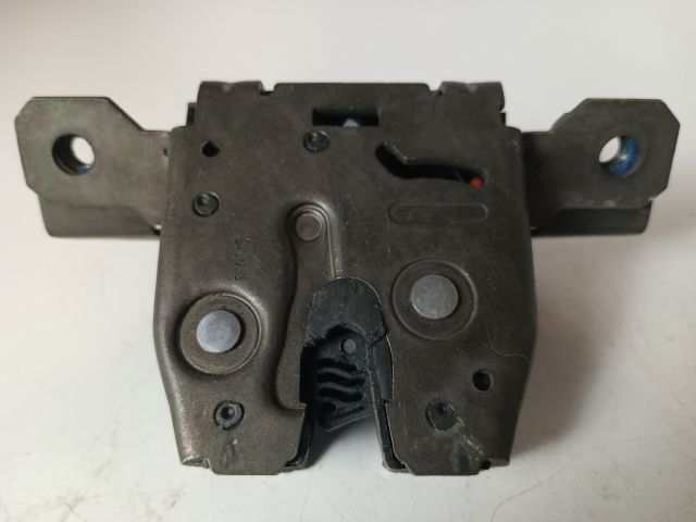 bontott OPEL ASTRA J Csomagtérajtó Zárszerkezet