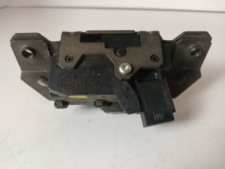 bontott OPEL ASTRA J Csomagtérajtó Zárszerkezet