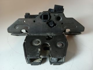 bontott OPEL ASTRA J Csomagtérajtó Zárszerkezet