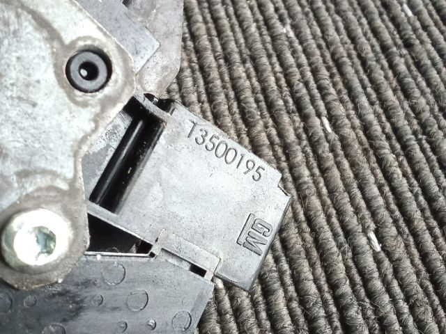 bontott OPEL ASTRA J Csomagtérajtó Zárszerkezet