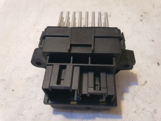 bontott OPEL ASTRA J Előtét Ellenállás Fűtőmotor