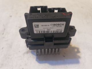 bontott OPEL ASTRA J Előtét Ellenállás Fűtőmotor