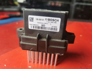 bontott OPEL ASTRA J Előtét Ellenállás Fűtőmotor