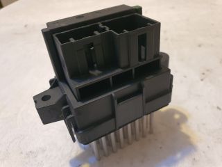 bontott OPEL ASTRA J Előtét Ellenállás Fűtőmotor