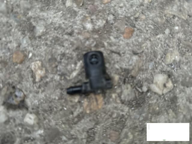 bontott OPEL ASTRA J Első Ablakmosó Fúvóka