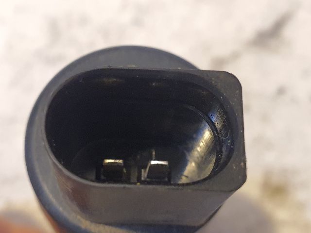 bontott OPEL ASTRA J Első Ablakmosó Szivattyú