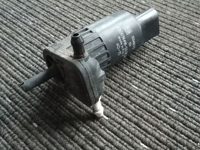 bontott OPEL ASTRA J Első Ablakmosó Szivattyú