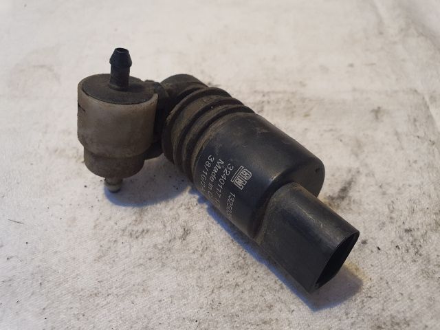 bontott OPEL ASTRA J Első Ablakmosó Szivattyú