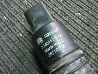 bontott OPEL ASTRA J Első Ablakmosó Szivattyú