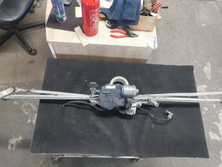 bontott OPEL ASTRA J Első Ablaktörlő Szerkezet Motorral