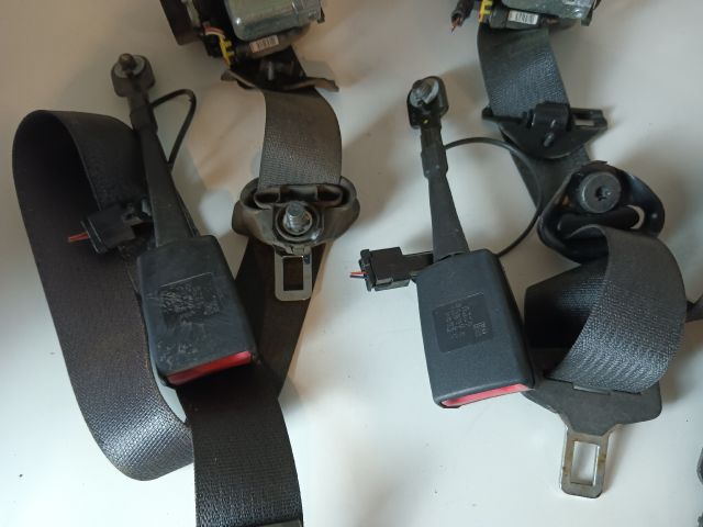 bontott OPEL ASTRA J Első Biztonsági Öv Pár (Feszítővel)