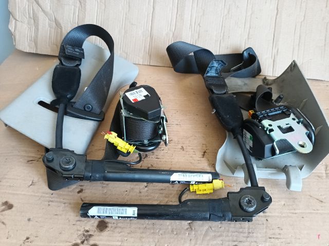 bontott OPEL ASTRA J Első Biztonsági Öv Pár (Feszítővel)