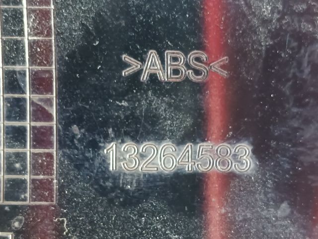 bontott OPEL ASTRA J Első Embléma