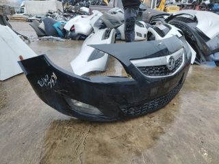 bontott OPEL ASTRA J Első Lökhárító (Részeivel)