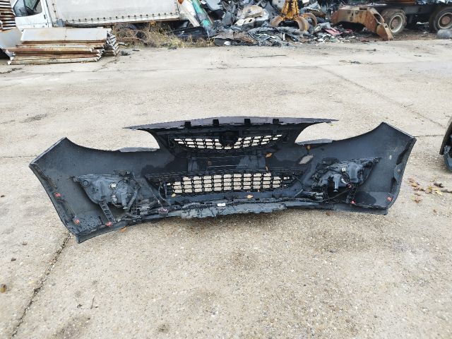 bontott OPEL ASTRA J Első Lökhárító (Részeivel)