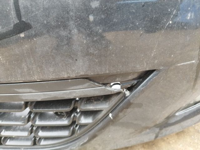 bontott OPEL ASTRA J Első Lökhárító (Részeivel)