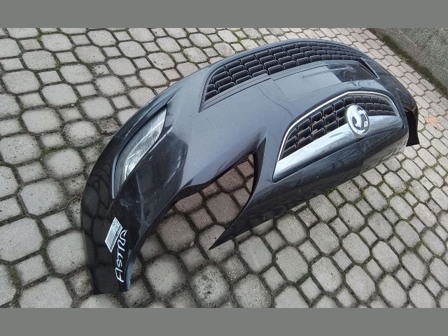 bontott OPEL ASTRA J Első Lökhárító (Részeivel)