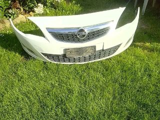 bontott OPEL ASTRA J Első Lökhárító (Üresen)