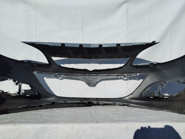 bontott OPEL ASTRA J Első Lökhárító (Üresen)