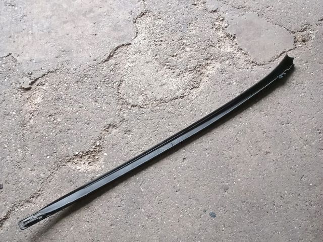 bontott OPEL ASTRA J Első Szélvédő Bal Díszléc