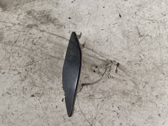 bontott OPEL ASTRA J Első Vonószem Burkolat