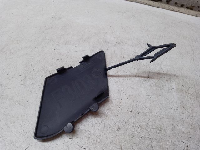 bontott OPEL ASTRA J Első Vonószem Burkolat