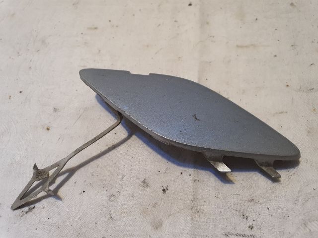 bontott OPEL ASTRA J Első Vonószem Burkolat