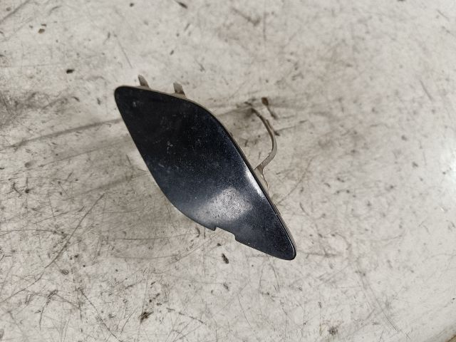 bontott OPEL ASTRA J Első Vonószem Burkolat